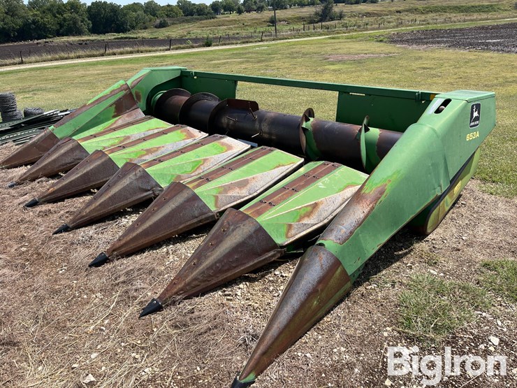 john-deere-653a-image-1