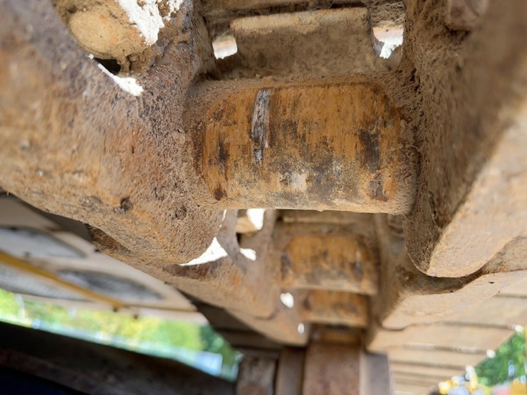 2019-deere-300g-lc-image-27