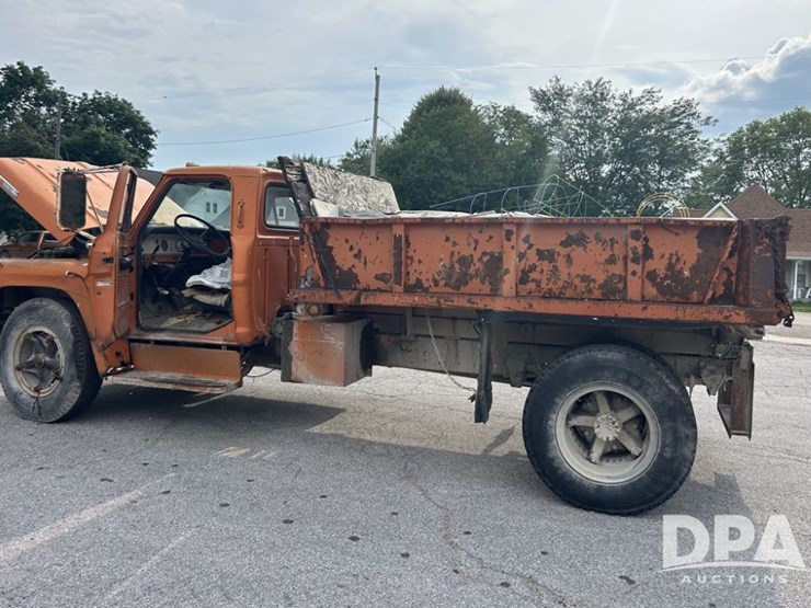 1972-ford-f750-image-2