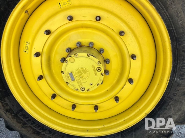 2019-john-deere-r4045-image-31