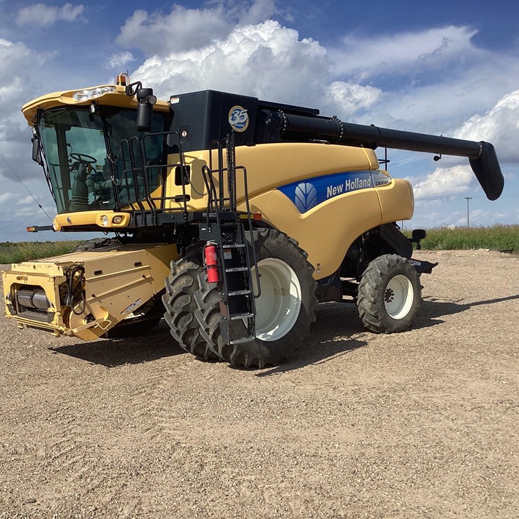 2010 NEW HOLLAND CR9080