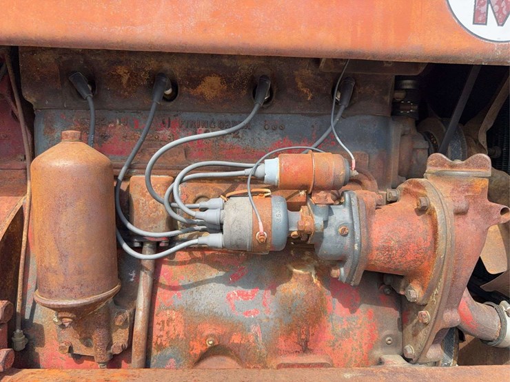 farmall-m-image-30