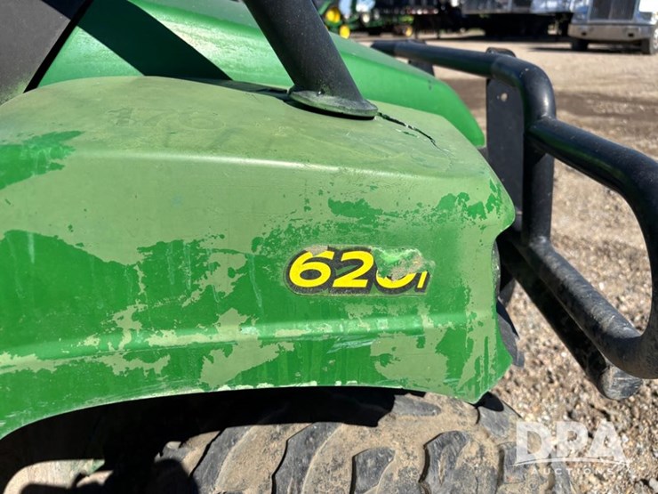 john-deere-gator-image-15