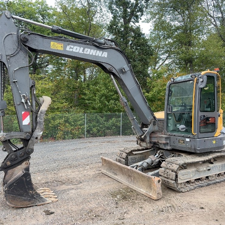 2018 VOLVO ECR88D