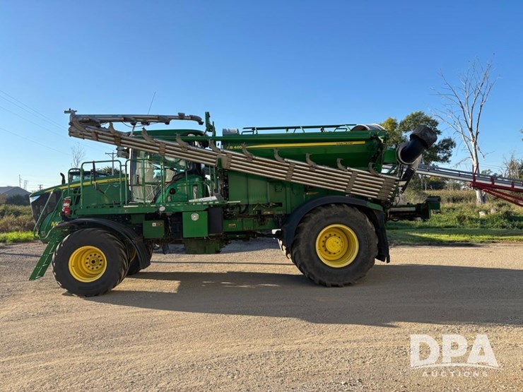 2019-john-deere-f4365-image-11