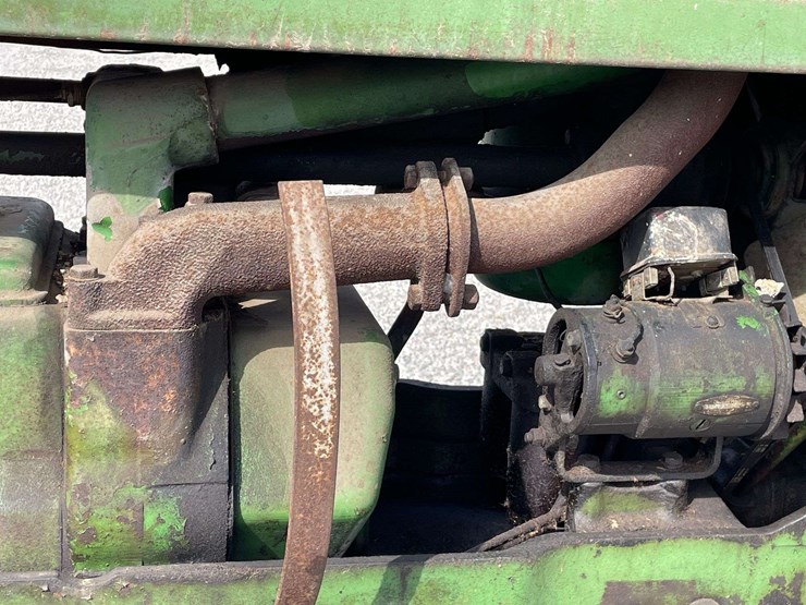 john-deere-720-image-35