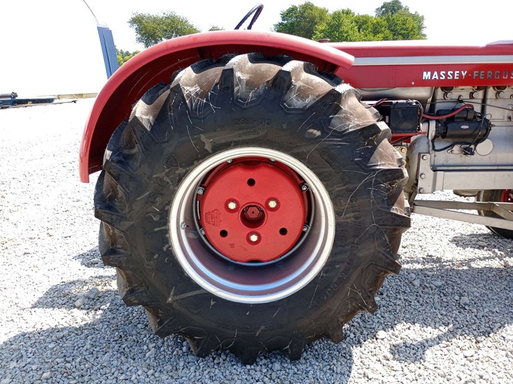 massey-ferguson-97-image-26