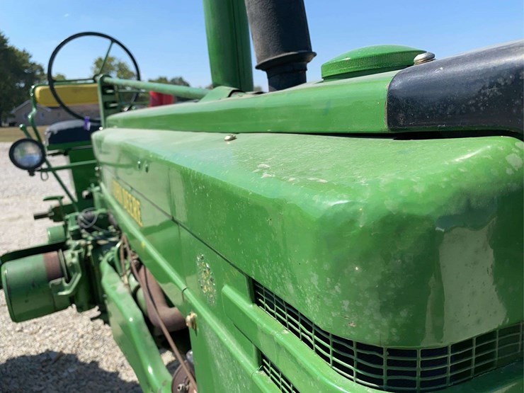 john-deere-b-image-11