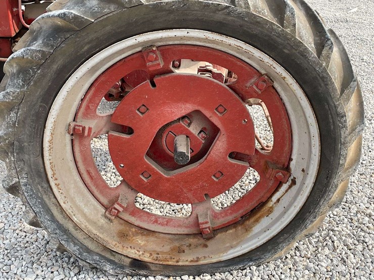 farmall-h-image-40