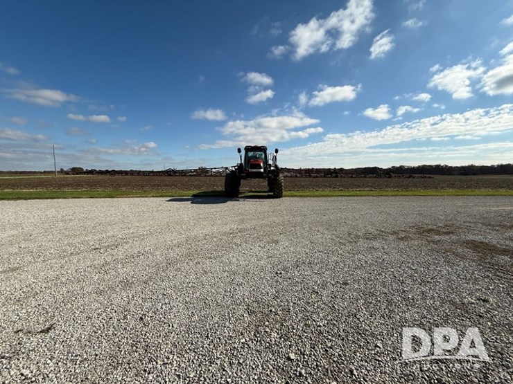 2018-case-ih-patriot-3340-image-3