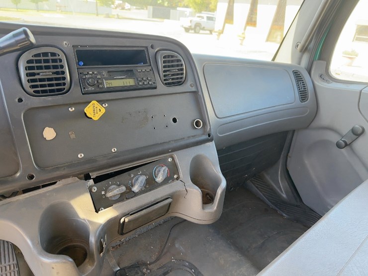 2007-caterpillar-c7-image-27