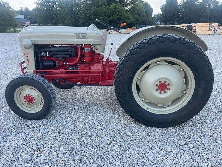 ford-860-image-8