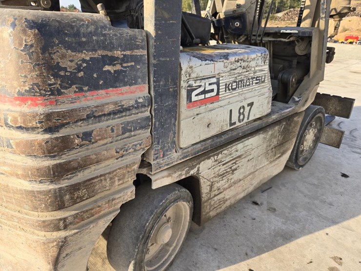 1994-komatsu-fg25st-11-image-15