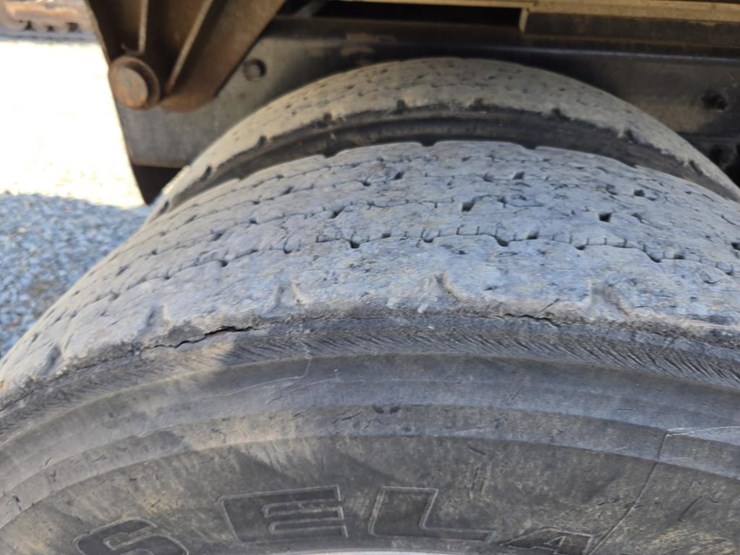 2017-kenworth-t880-image-88