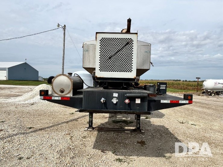 2012-behnke-dry-tender-trailer-(gp11554)-image-15