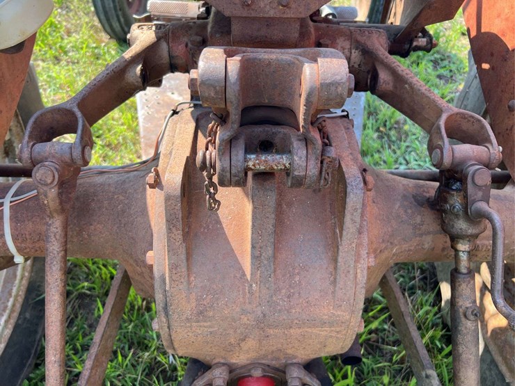 massey-ferguson-50-image-60