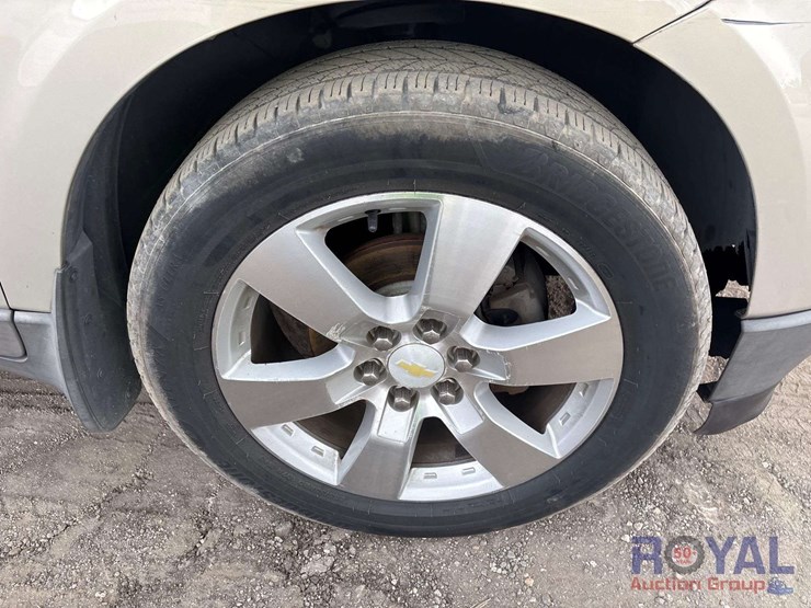 2010-chevrolet-traverse-image-29