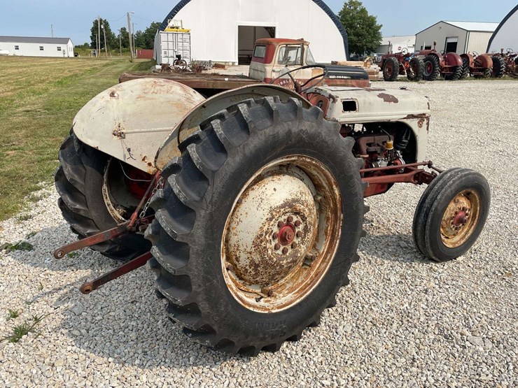 ford-8n-image-5