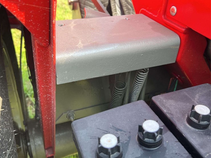 massey-ferguson-97-image-44