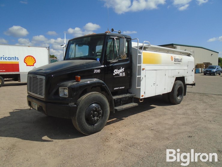 1995-freightliner-fl70-image-9