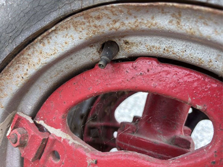 farmall-culti-vision-b-image-15