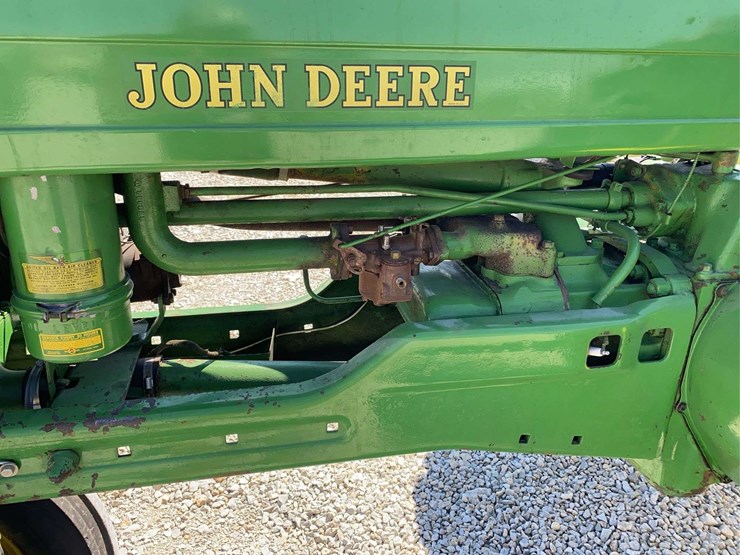 john-deere-b-image-13