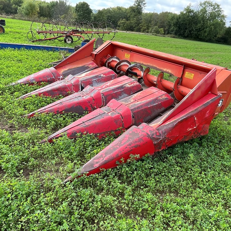 MASSEY-FERGUSON 1143