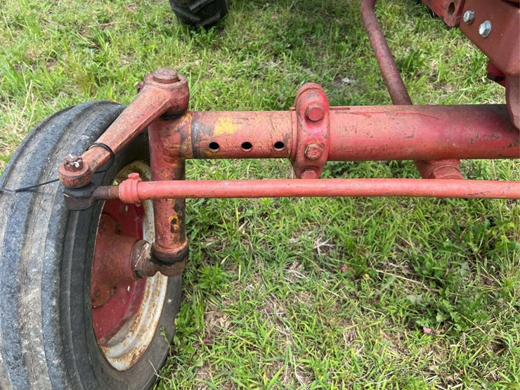 farmall-404-lp-image-12