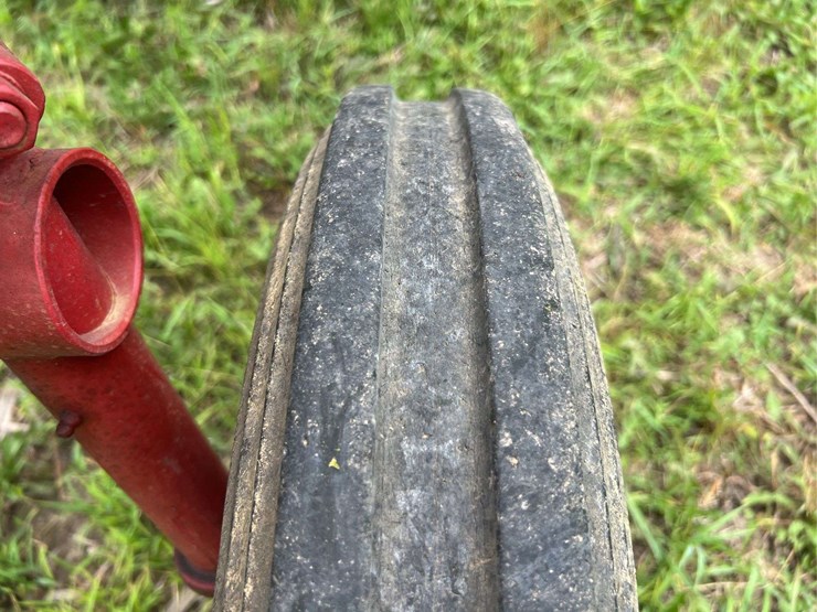 farmall-140-image-25