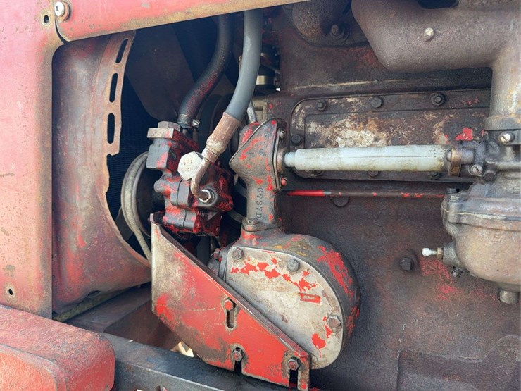 farmall-400-image-38