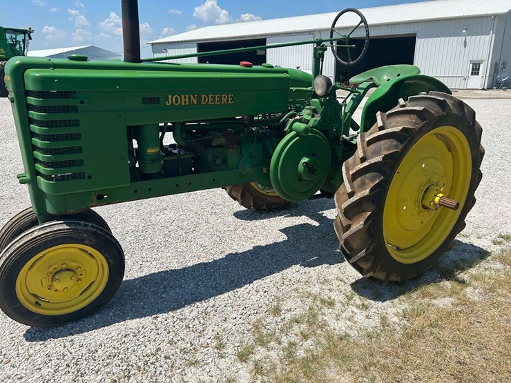 john-deere-h-image-1