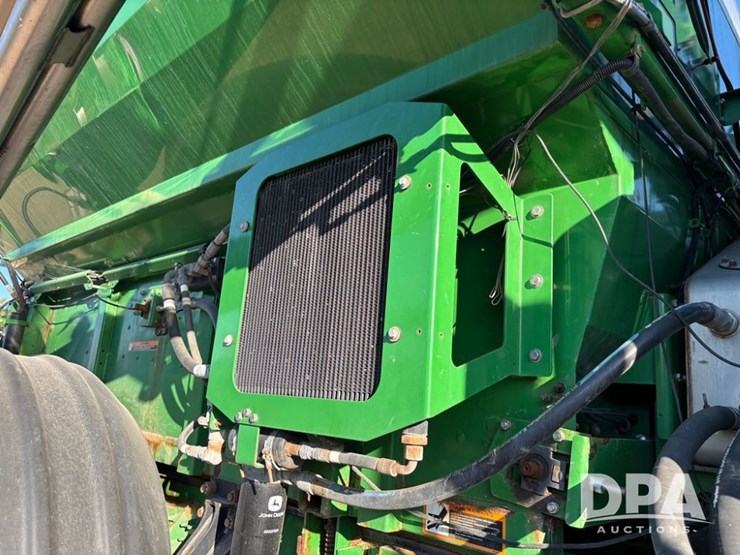 2019-john-deere-f4365-image-64