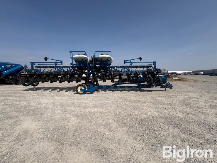 2019-kinze-3600-image-4