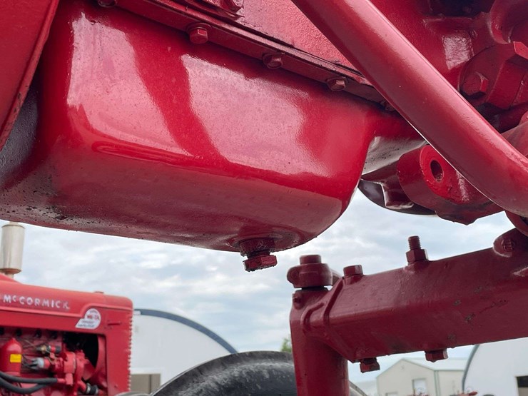 farmall-130-image-69