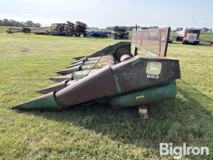 john-deere-653-image-8