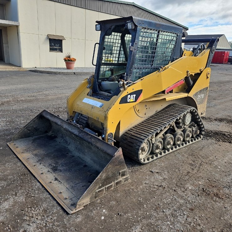2011 CATERPILLAR 257B3