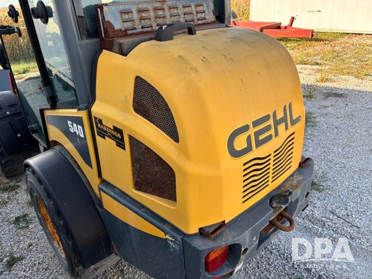2013-gehl-540-image-29