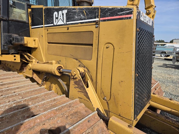 2001-caterpillar-d5c-image-14