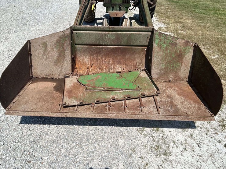 1956-john-deere-520-image-7
