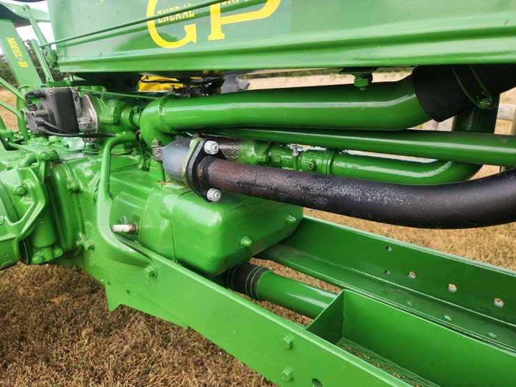 john-deere-b-image-10