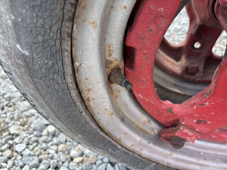 farmall-culti-vision-b-image-47