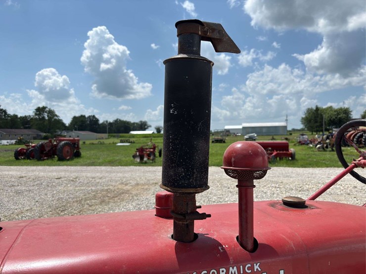 farmall-culti-vision-b-image-46