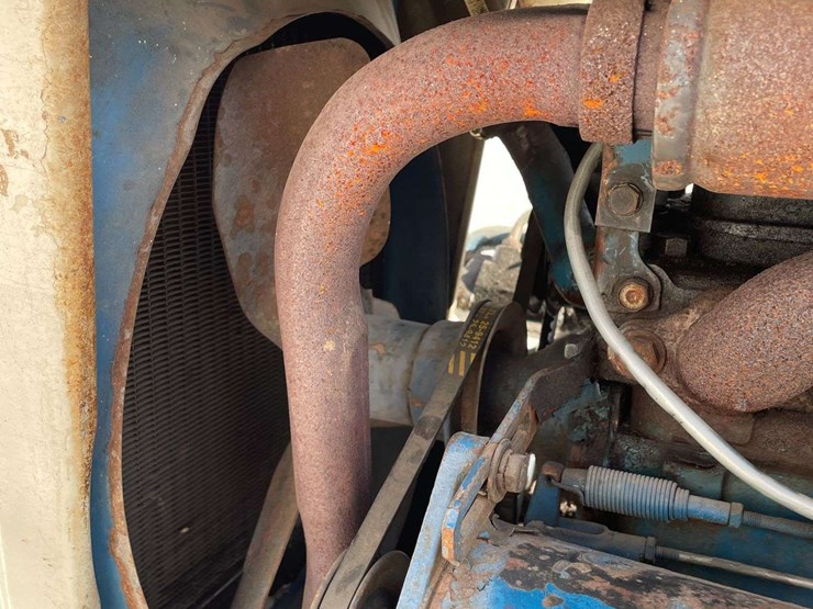 ford-4000-image-23