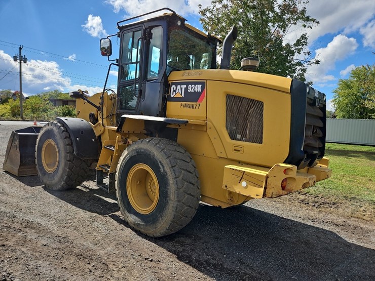 2013-caterpillar-924k-image-3