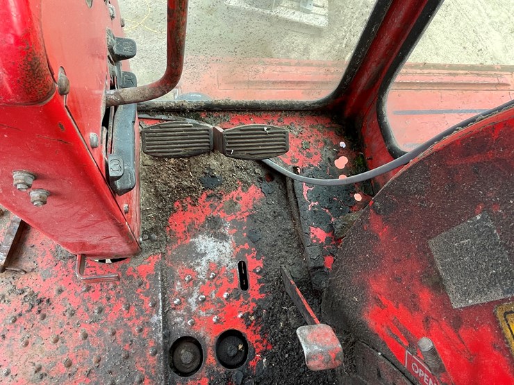 massey-ferguson-510-image-50