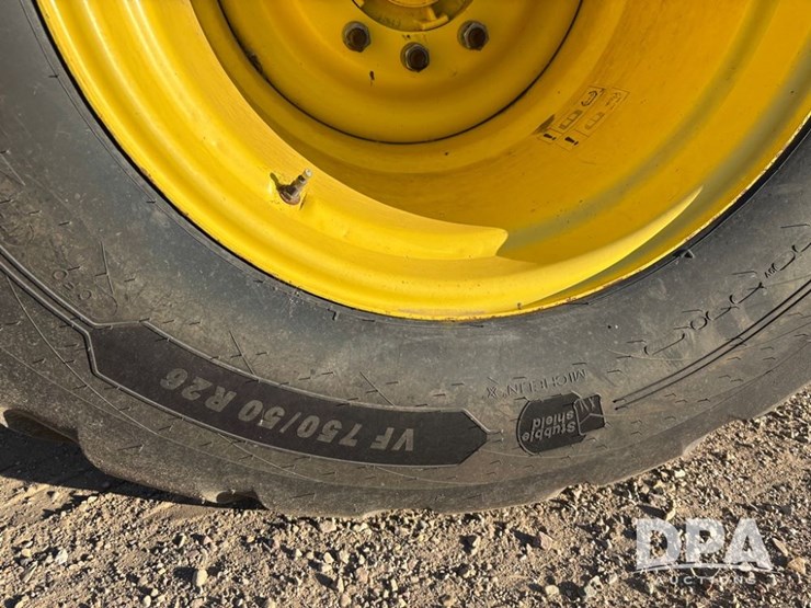 2019-john-deere-f4365-image-50