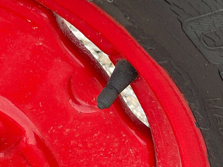 farmall-140-image-21