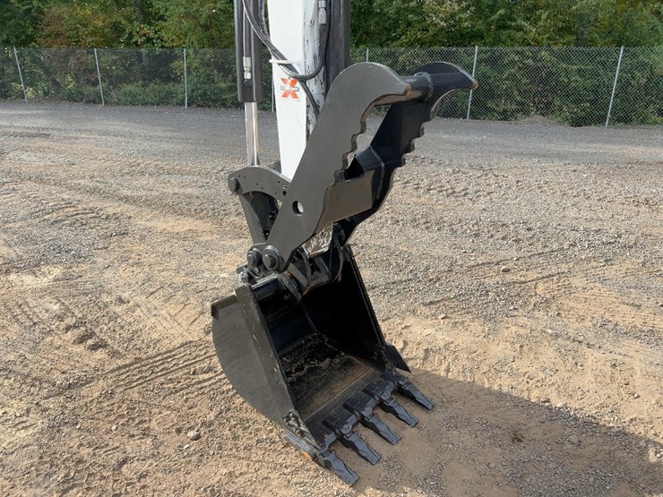 2023-bobcat-e60-image-12