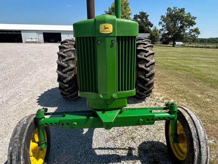 1957-john-deere-720-image-4