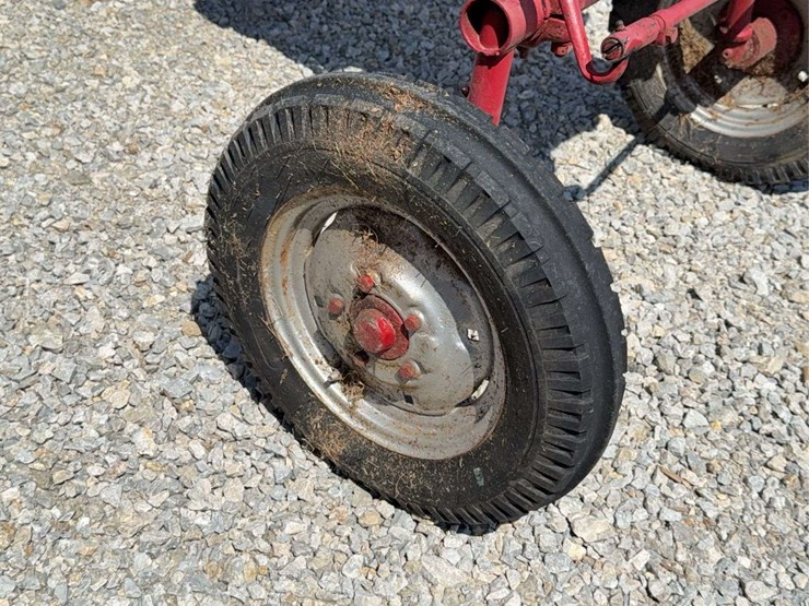 farmall-cub-image-28